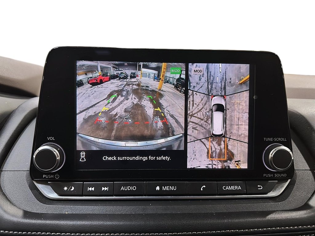 2023 Nissan Rogue SV AWD CVT in Stratford, Ontario - 17 - w1024h768px