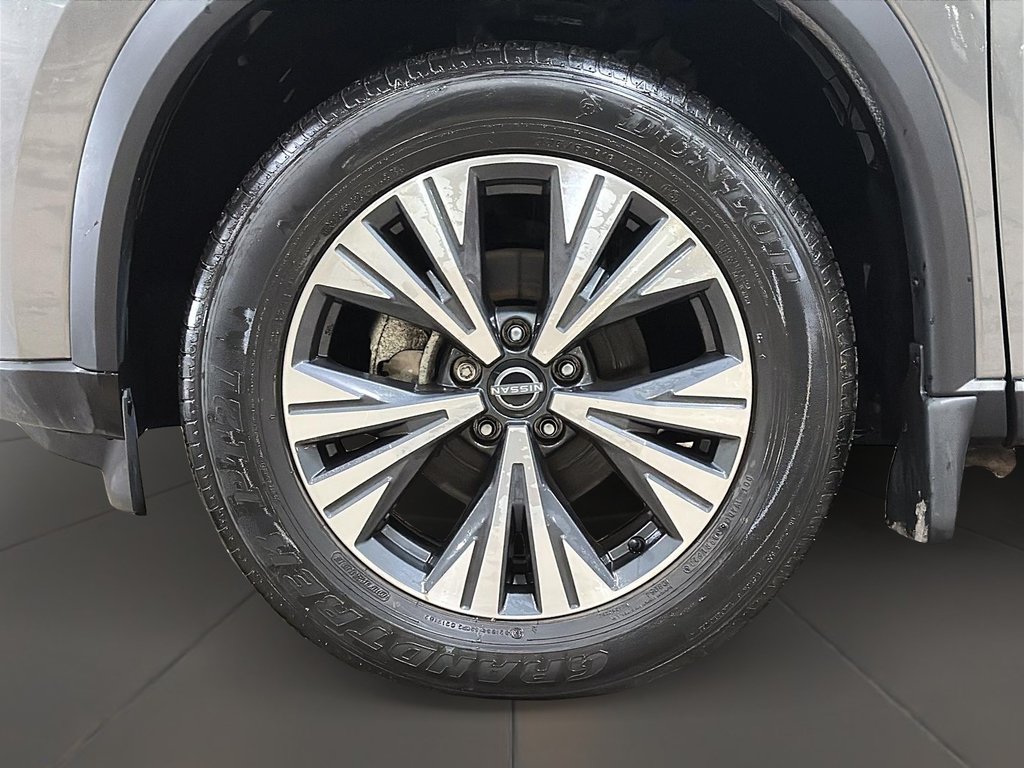 2023 Nissan Rogue SV AWD CVT in Stratford, Ontario - 7 - w1024h768px