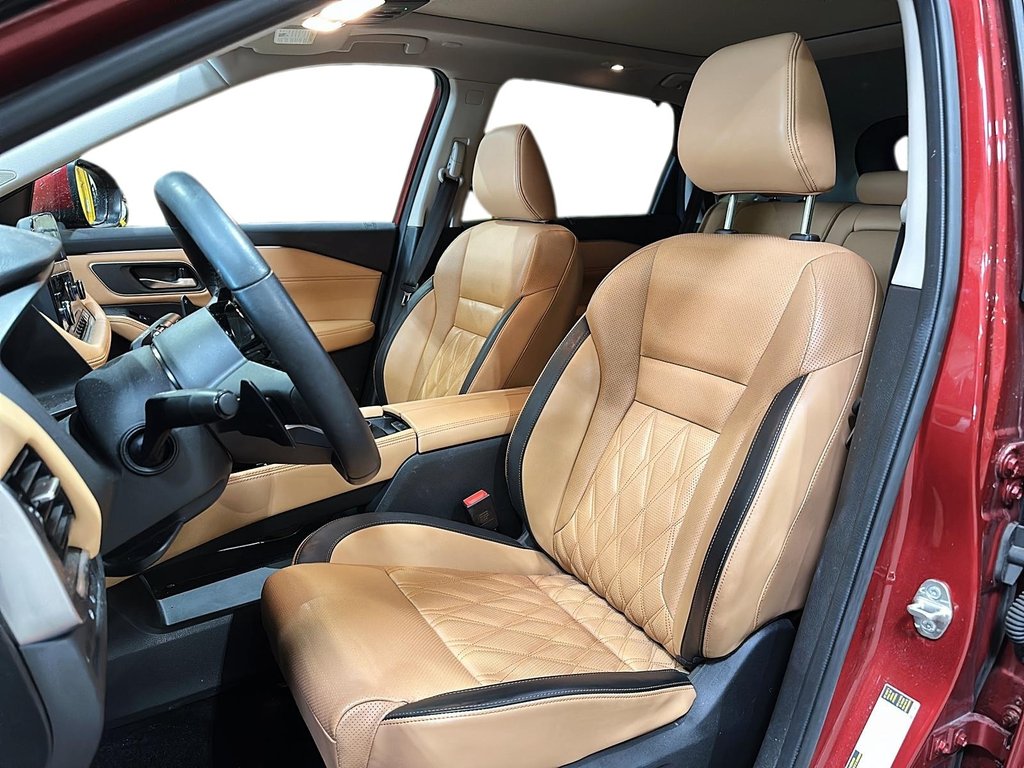 2023 Nissan Rogue Platinum CVT in Stratford, Ontario - 7 - w1024h768px