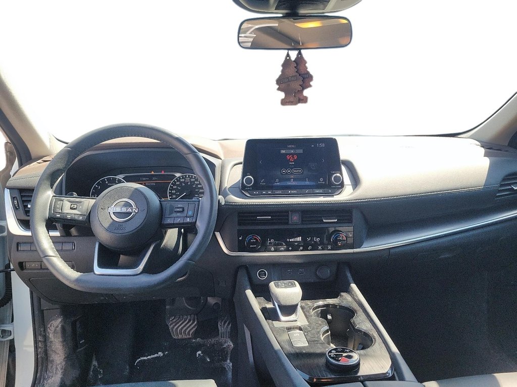 2023 Nissan Rogue SV Midnight Edition AWD CVT in Brantford, Ontario - 9 - w1024h768px