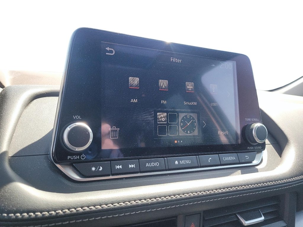 2023 Nissan Rogue SV Midnight Edition AWD CVT in Brantford, Ontario - 17 - w1024h768px