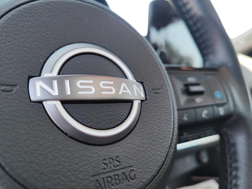2023 Nissan Rogue Platinum CVT in Brantford, Ontario - 20 - w1024h768px