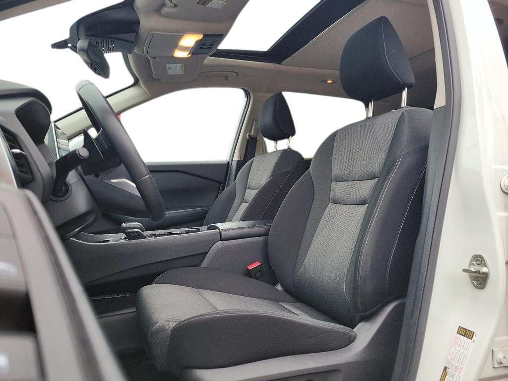 2024 Nissan Rogue AWD SV Moonroof in Brantford, Ontario - 8 - w1024h768px