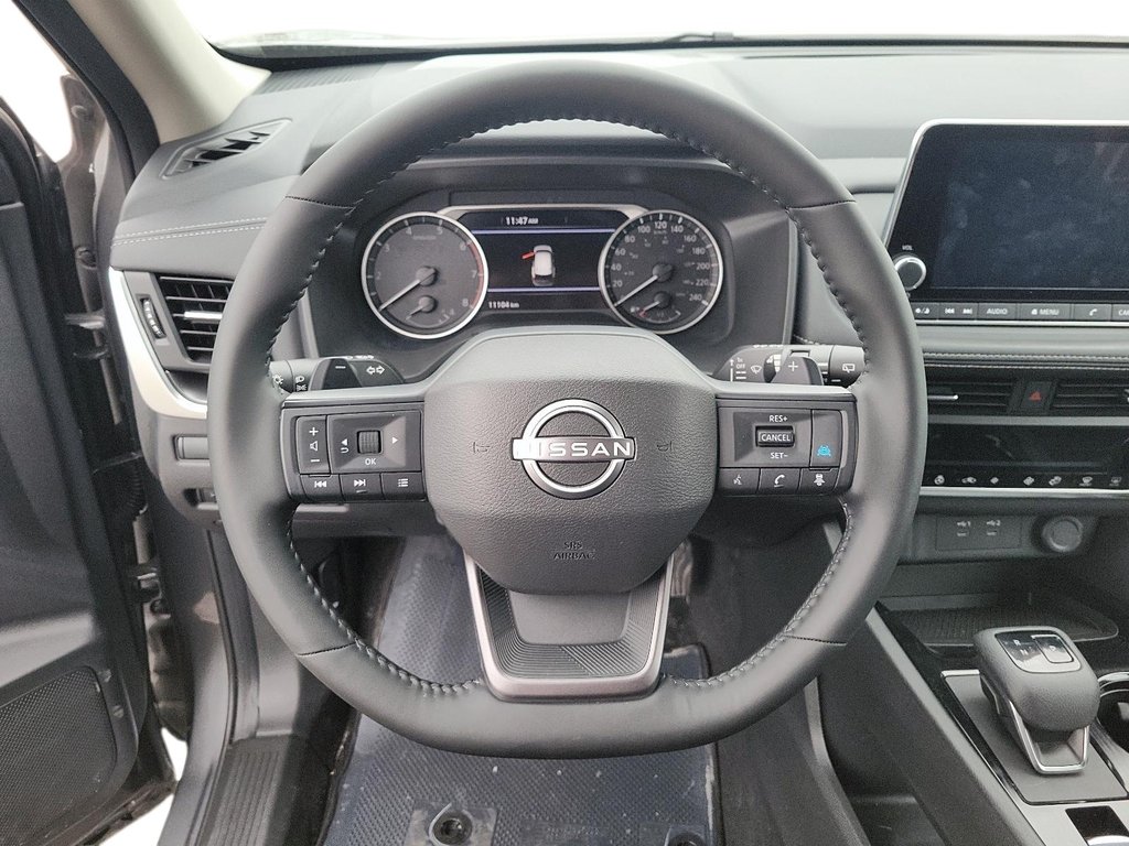 2025 Nissan Rogue AWD Midnight Edition in Brantford, Ontario - 11 - w1024h768px