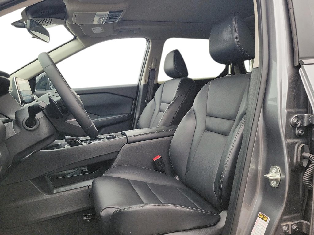 2025 Nissan Rogue AWD Midnight Edition in Brantford, Ontario - 8 - w1024h768px