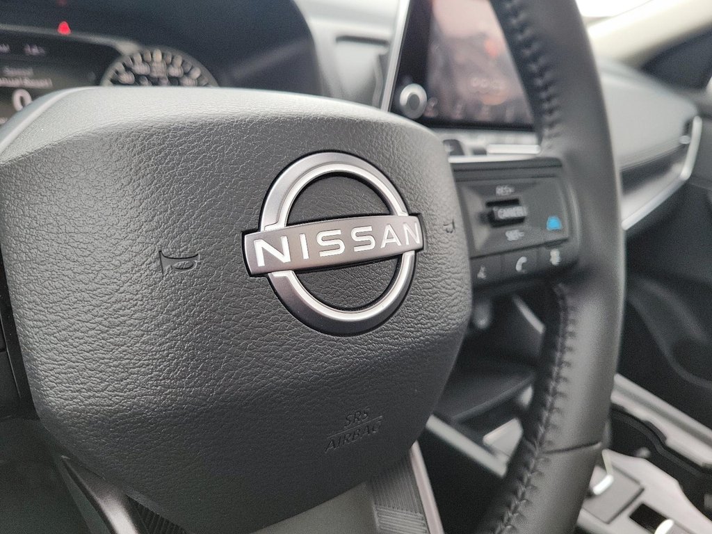 2025 Nissan Rogue AWD Midnight Edition in Brantford, Ontario - 21 - w1024h768px