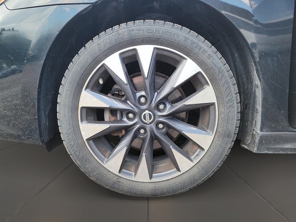 2016 Nissan Sentra 1.8 SR CVT in Brantford, Ontario - 7 - w1024h768px