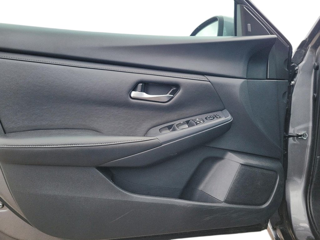 2024 Nissan Sentra SV CVT in Brantford, Ontario - 10 - w1024h768px