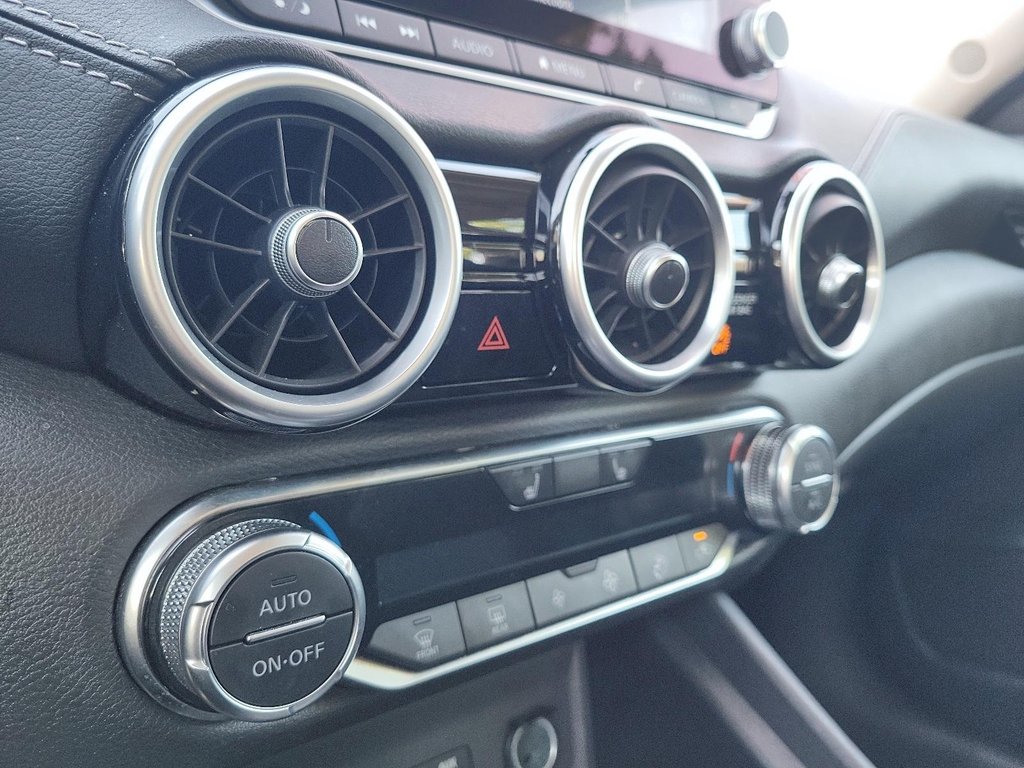 2024 Nissan Sentra SV CVT in Brantford, Ontario - 18 - w1024h768px