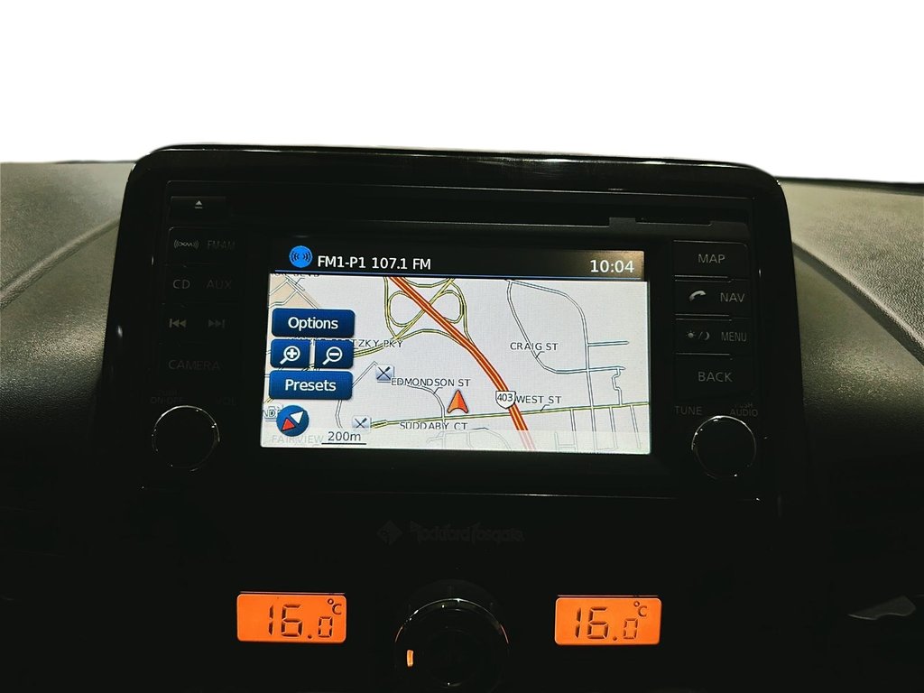 2014 Nissan Titan Crew Cab SV 4X4 SWB in Stratford, Ontario - 18 - w1024h768px