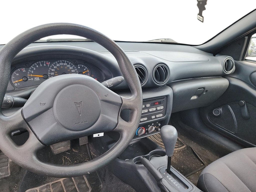 2005 Pontiac Sunfire 2Dr Coupe GT in Brantford, Ontario - 13 - w1024h768px