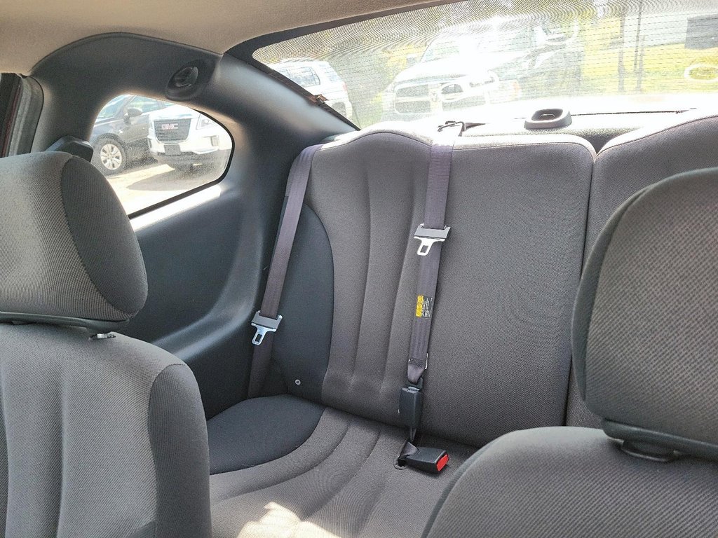 2005 Pontiac Sunfire 2Dr Coupe GT in Brantford, Ontario - 15 - w1024h768px