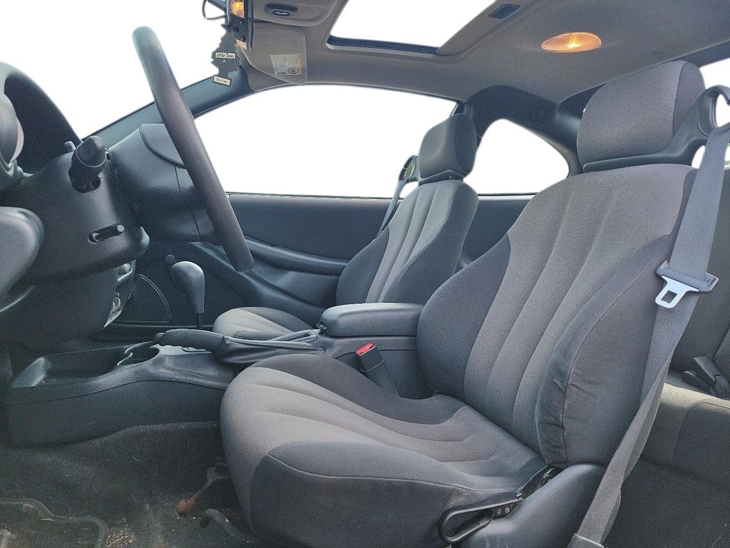 2005 Pontiac Sunfire 2Dr Coupe GT in Brantford, Ontario - 8 - w1024h768px