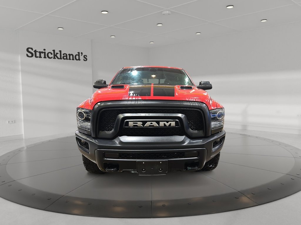 2021 Ram RAM 1500 Classic Crew Cab 4x4 (DS) SLT (140.5 WB 5'7 Box) SWB in Brantford, Ontario - 2 - w1024h768px