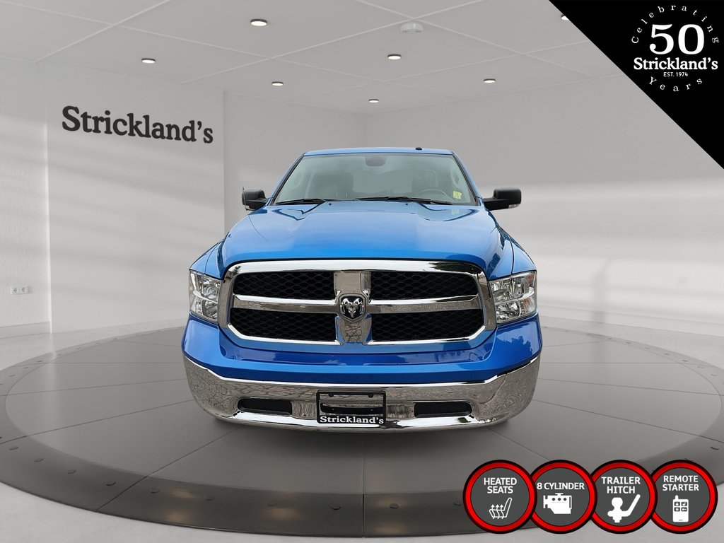 2022  RAM 1500 Classic Crew Cab 4x4 (DS) SLT (140.5 WB 5'7 Box) SWB in Brantford, Ontario - 2 - w1024h768px