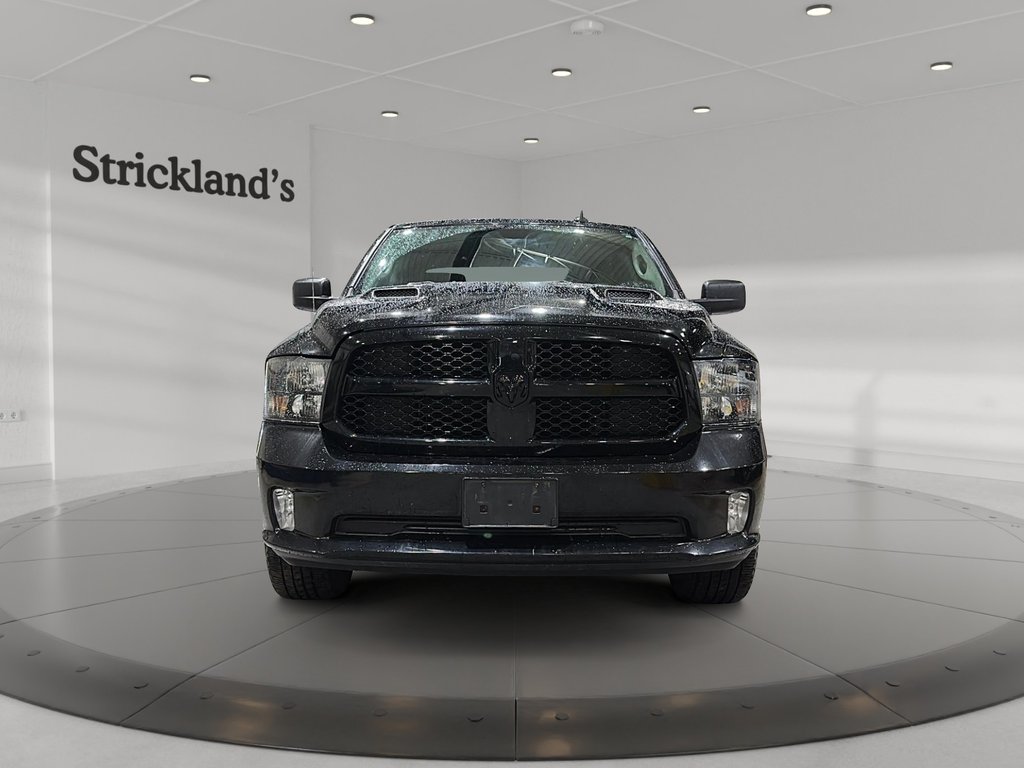 2019 Ram RAM 1500 Crew Cab 4x4 (DS) ST (140.5 WB - 5'7 Box) in Stratford, Ontario - 2 - w1024h768px