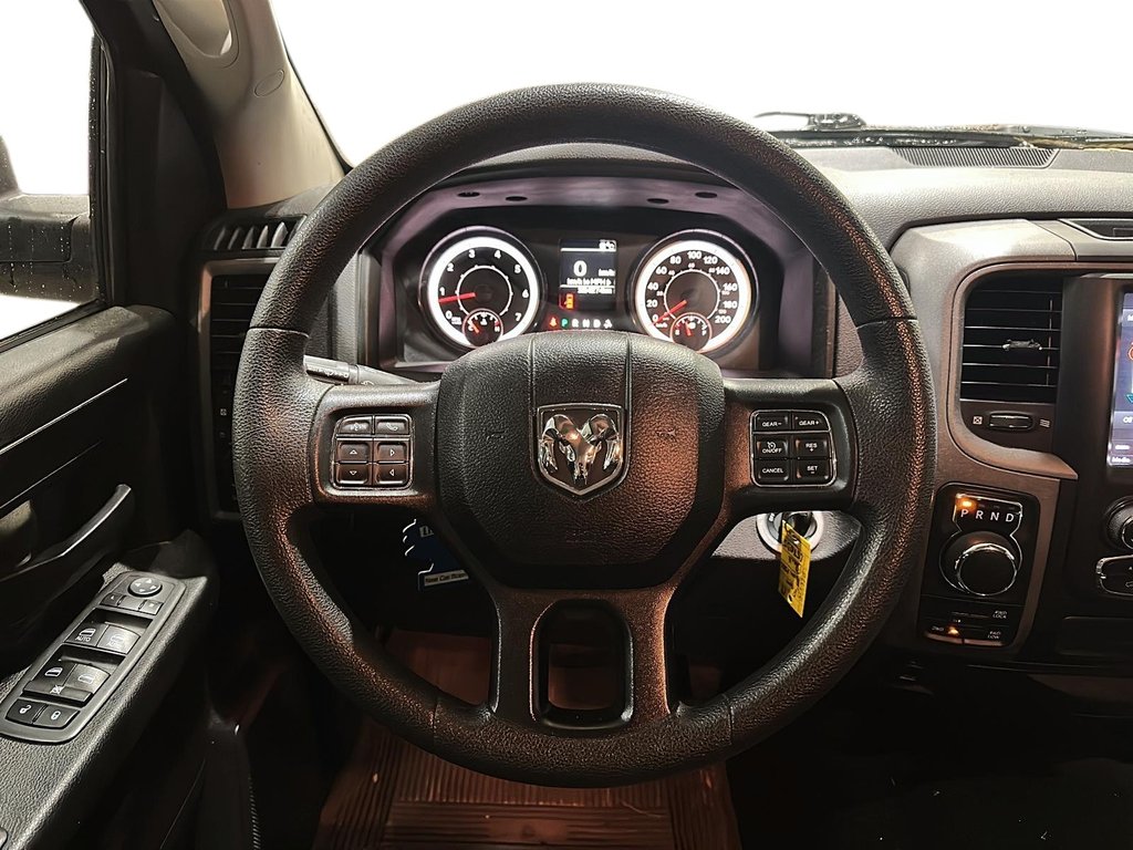 2019 Ram RAM 1500 Crew Cab 4x4 (DS) ST (140.5 WB - 5'7 Box) in Brantford, Ontario - 11 - w1024h768px
