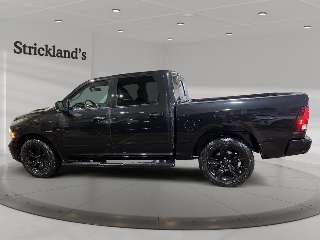 2018 Ram 1500 Crew Cab 4x4 Sport (140.5 WB - 5.7 Box) in Brantford, Ontario - 5 - w1024h768px