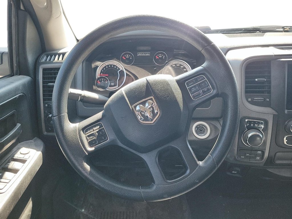 2019 Ram RAM 1500 Quad Cab 4x4 (DS) ST (140.5 WB 6'4 Box) in Brantford, Ontario - 11 - w1024h768px