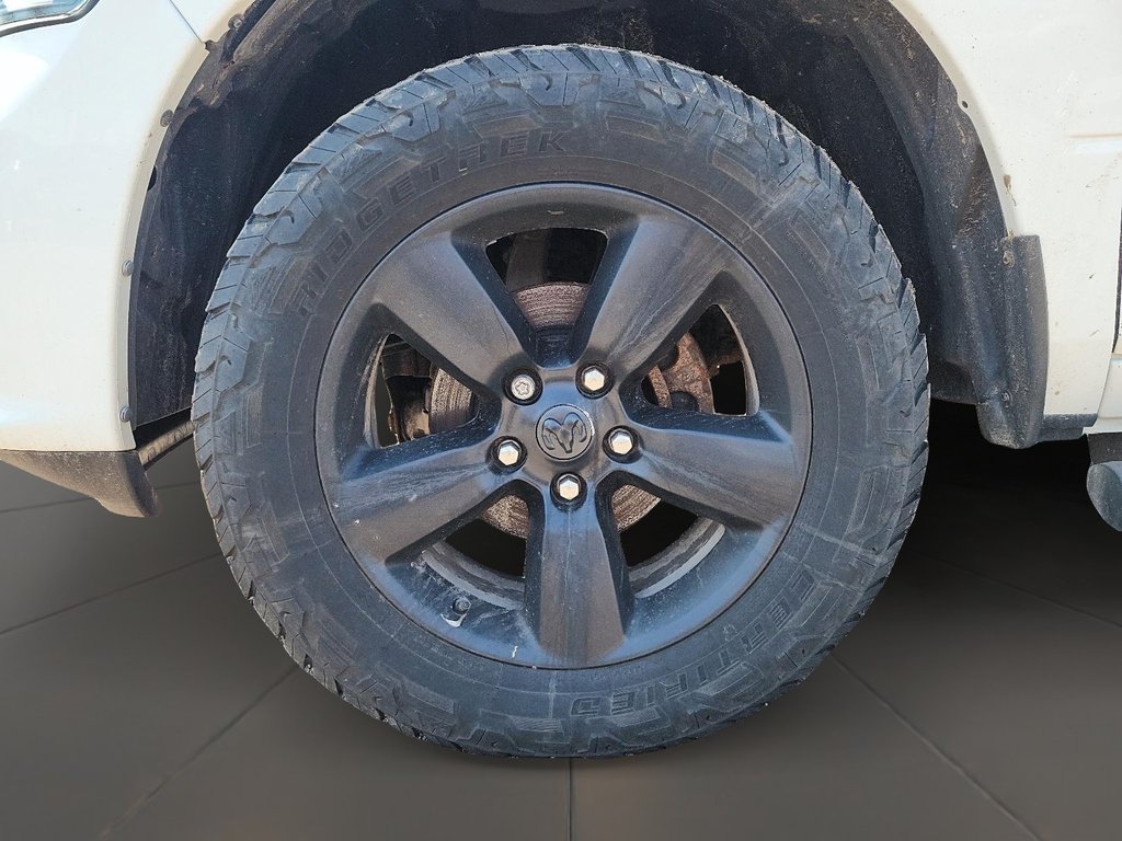 2019 Ram RAM 1500 Quad Cab 4x4 (DS) ST (140.5 WB 6'4 Box) in Brantford, Ontario - 7 - w1024h768px