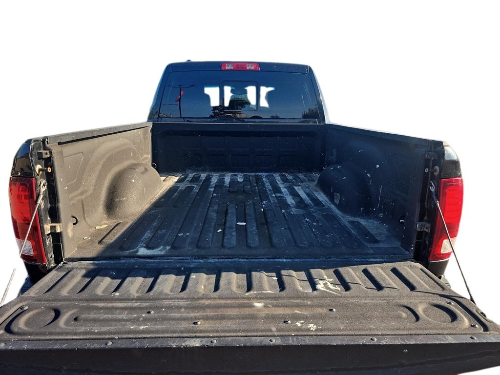 2014 Ram RAM 1500 Quad Cab 4x4 Sport (140.5 WB 6 4 Box) in Stratford, Ontario - 15 - w1024h768px