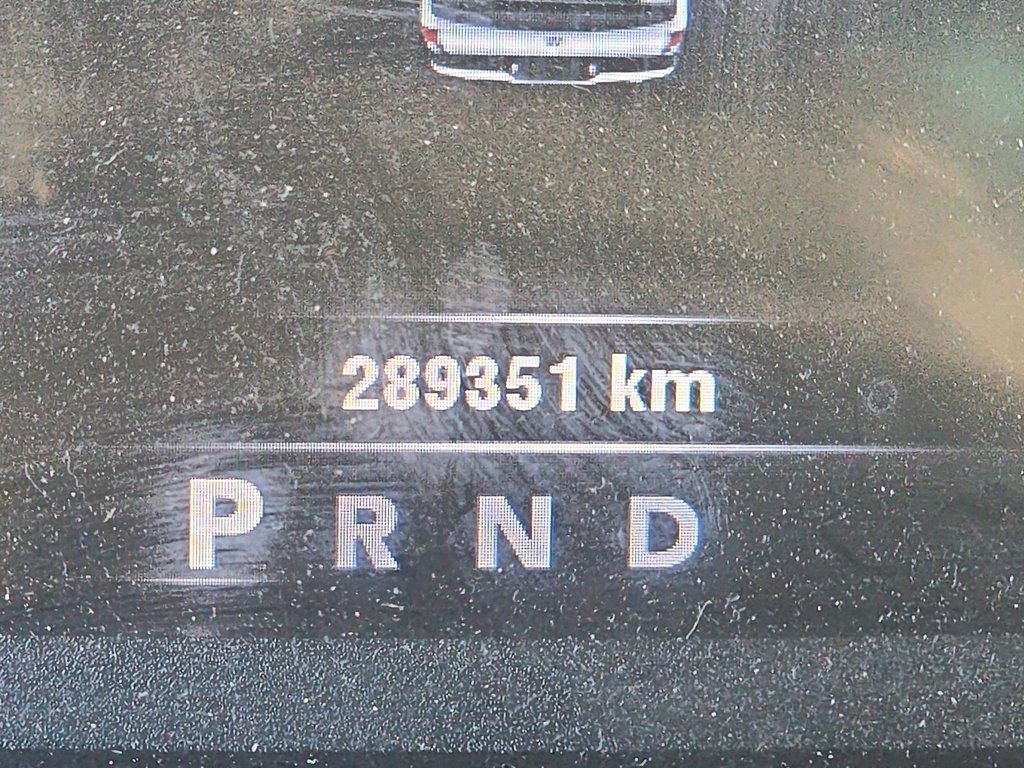 2014 Ram RAM 1500 Quad Cab 4x4 Sport (140.5 WB 6 4 Box) in Brantford, Ontario - 10 - w1024h768px