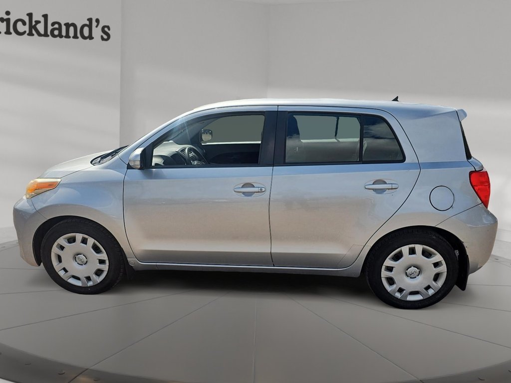 2011 Scion xD 4sp at in Brantford, Ontario - 5 - w1024h768px