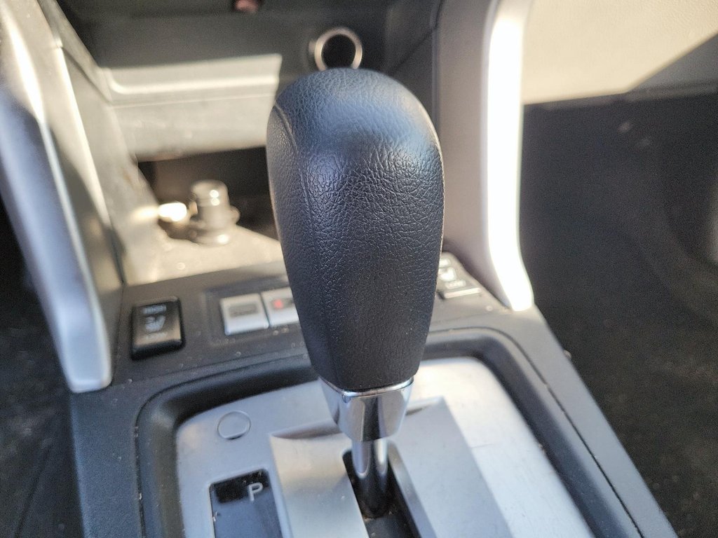 2016 Subaru Forester 2.5i at in Brantford, Ontario - 13 - w1024h768px