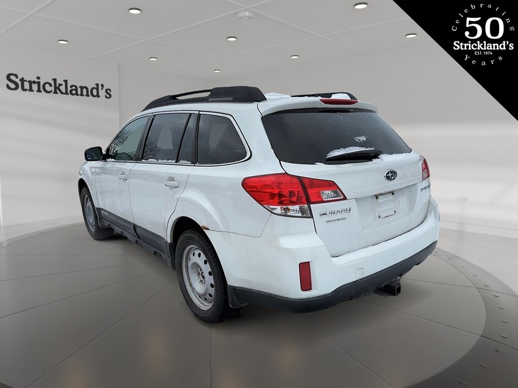 2012 Subaru Outback 2.5 I PZEV at in Stratford, Ontario - 4 - w1024h768px