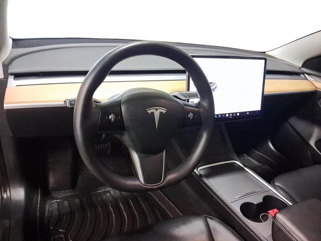 2021 Tesla Model 3 Standard Range Plus in Brantford, Ontario - 11 - w1024h768px