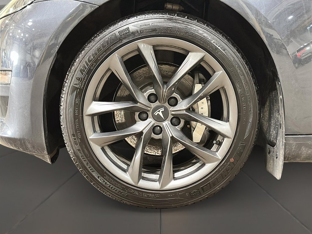 2023 Tesla Model 3 Standard Range Plus in Brantford, Ontario - 7 - w1024h768px