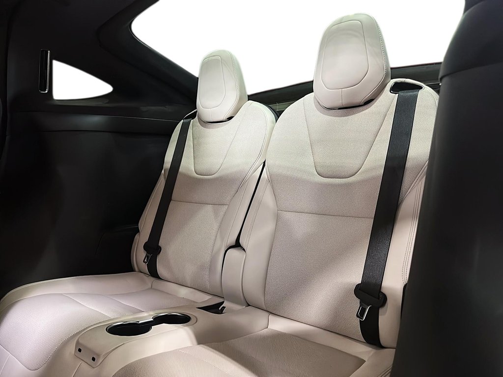 2022 Tesla Model X in Brantford, Ontario - 10 - w1024h768px