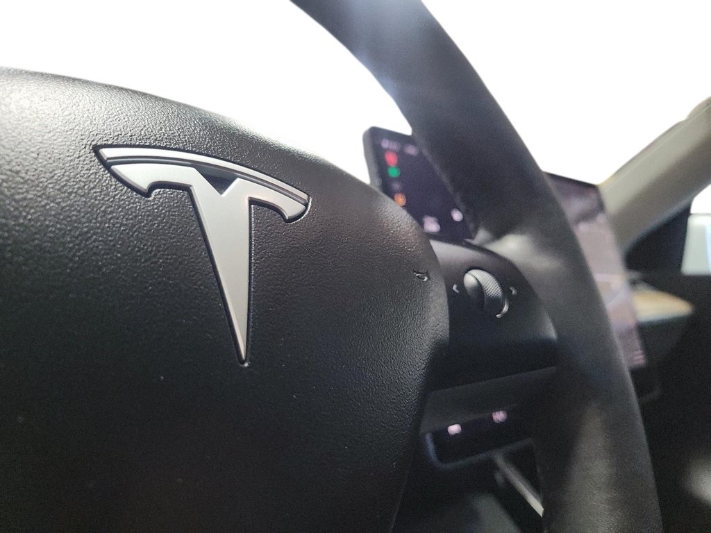 2021 Tesla Model Y Standard Range in Brantford, Ontario - 20 - w1024h768px