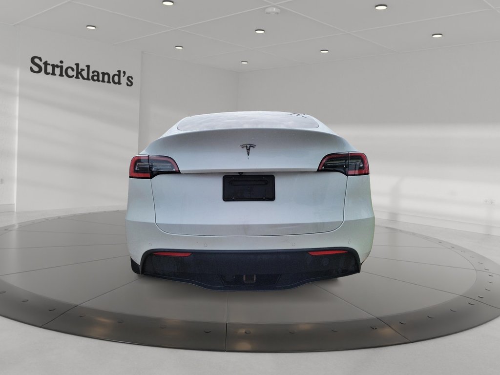 2021 Tesla Model Y Standard Range in Brantford, Ontario - 3 - w1024h768px