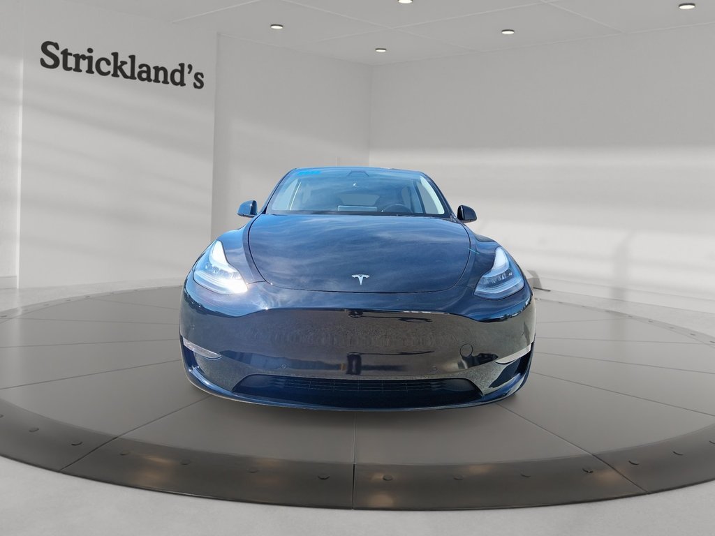 2022 Tesla Model Y Long Range in Stratford, Ontario - 2 - w1024h768px