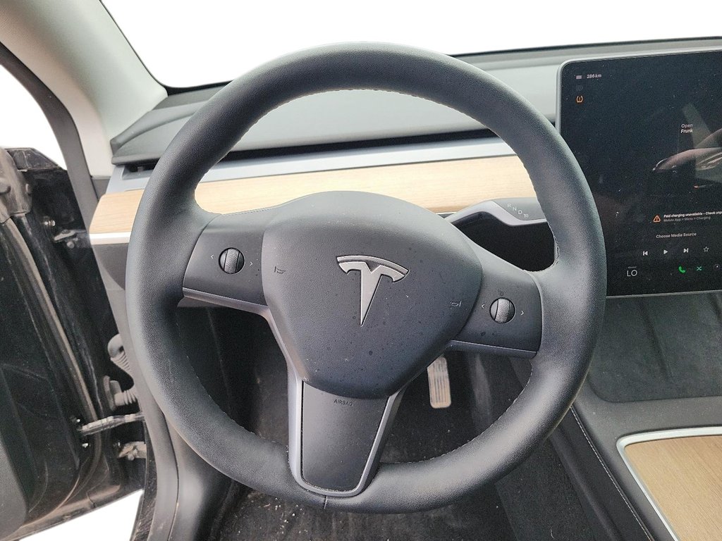2023 Tesla Model Y Long Range in Brantford, Ontario - 11 - w1024h768px