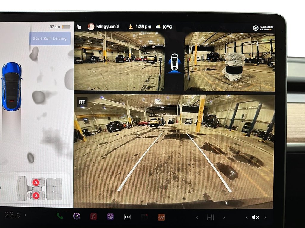 2024 Tesla Model Y in Stratford, Ontario - 16 - w1024h768px