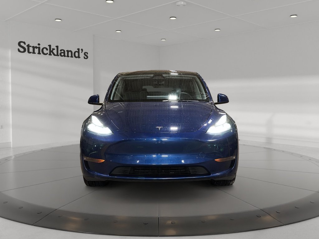 2024 Tesla Model Y in Stratford, Ontario - 2 - w1024h768px