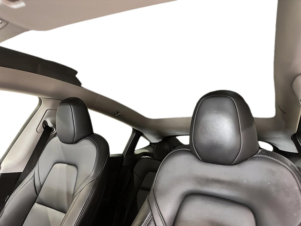 2024 Tesla Model Y in Stratford, Ontario - 15 - w1024h768px