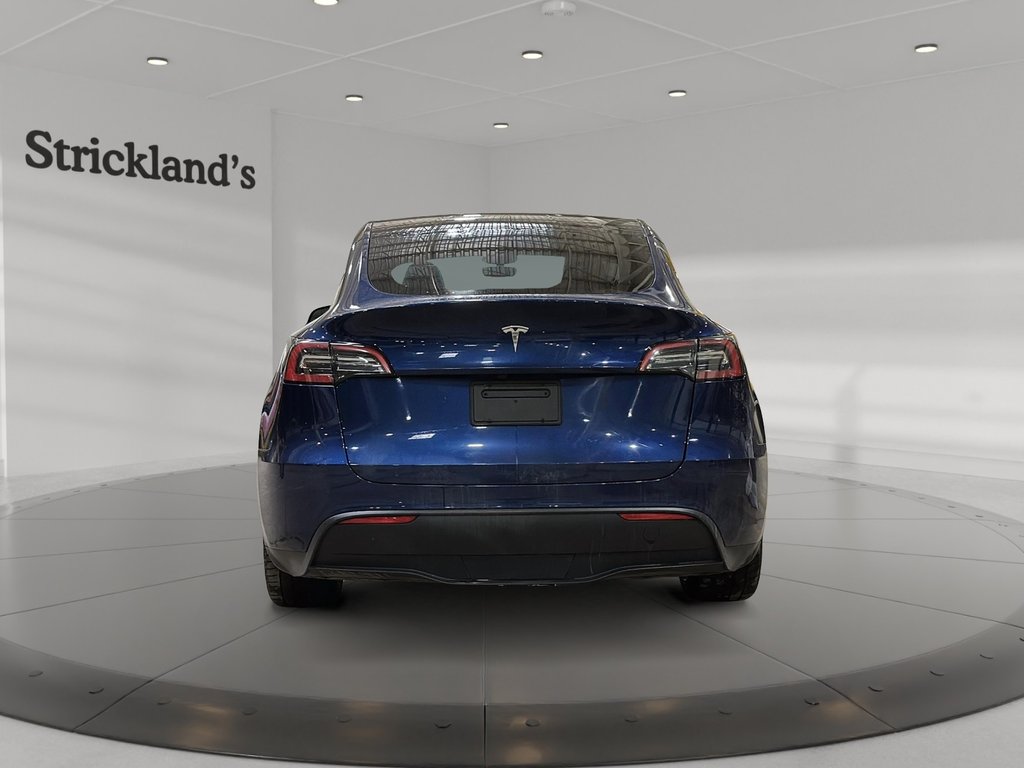 2024 Tesla Model Y in Stratford, Ontario - 3 - w1024h768px