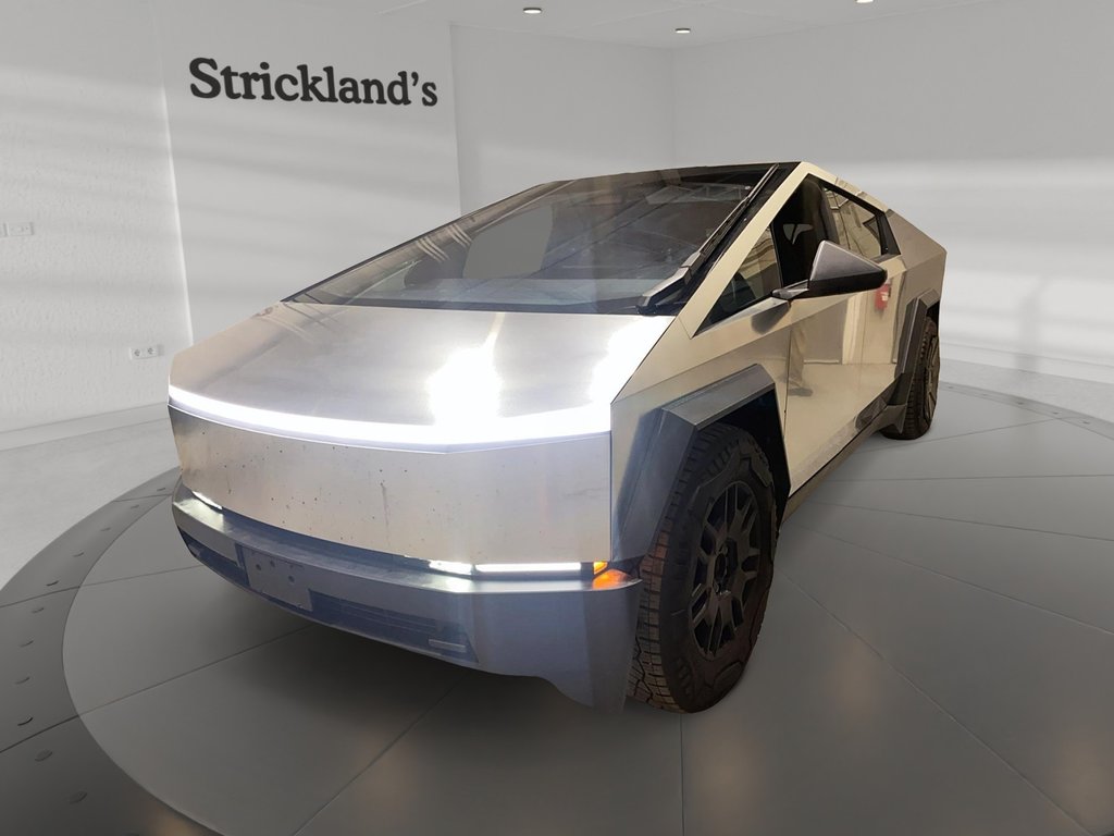 2024 Tesla Cybertruck Foundation Edition in Brantford, Ontario - 1 - w1024h768px