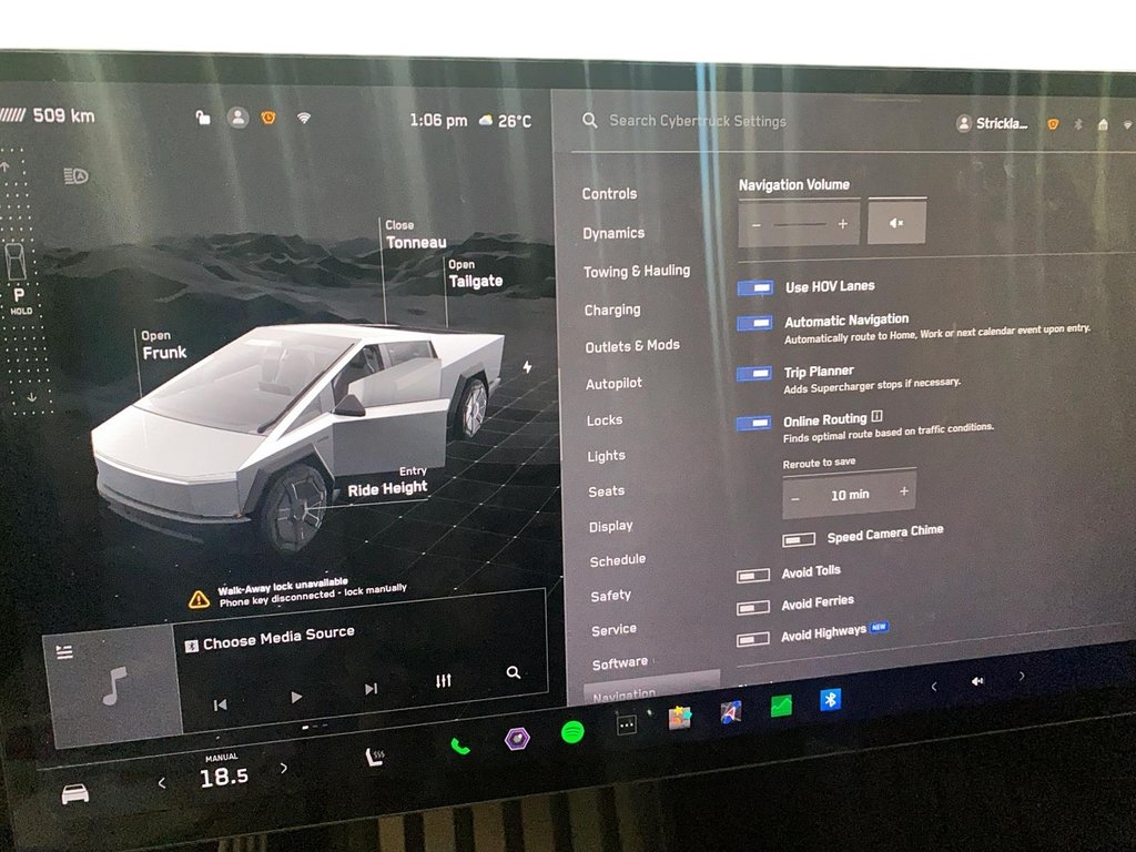 2024 Tesla Cybertruck Foundation Edition in Brantford, Ontario - 13 - w1024h768px