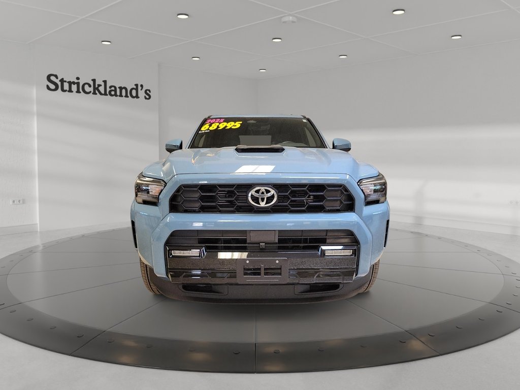 2025 Toyota 4Runner in Brantford, Ontario - 2 - w1024h768px