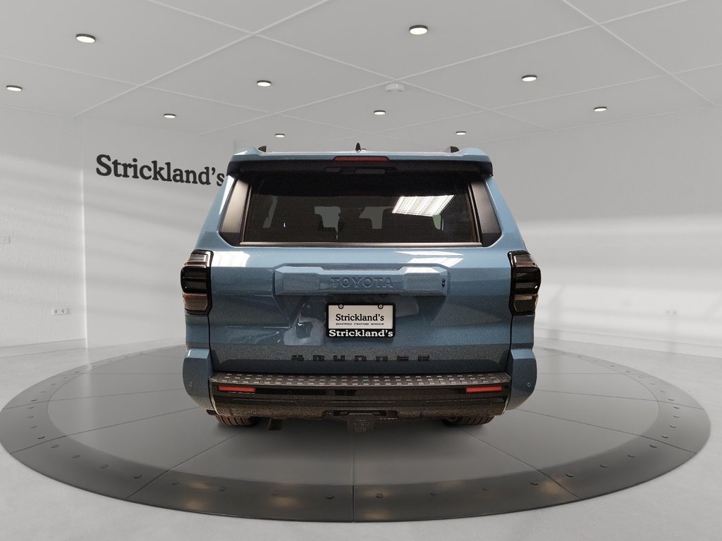 2025 Toyota 4Runner in Brantford, Ontario - 3 - w1024h768px