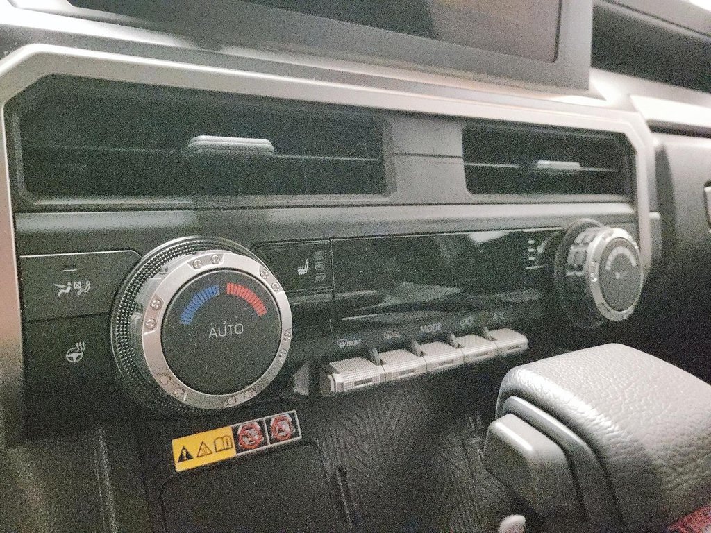 2025 Toyota 4Runner in Brantford, Ontario - 15 - w1024h768px