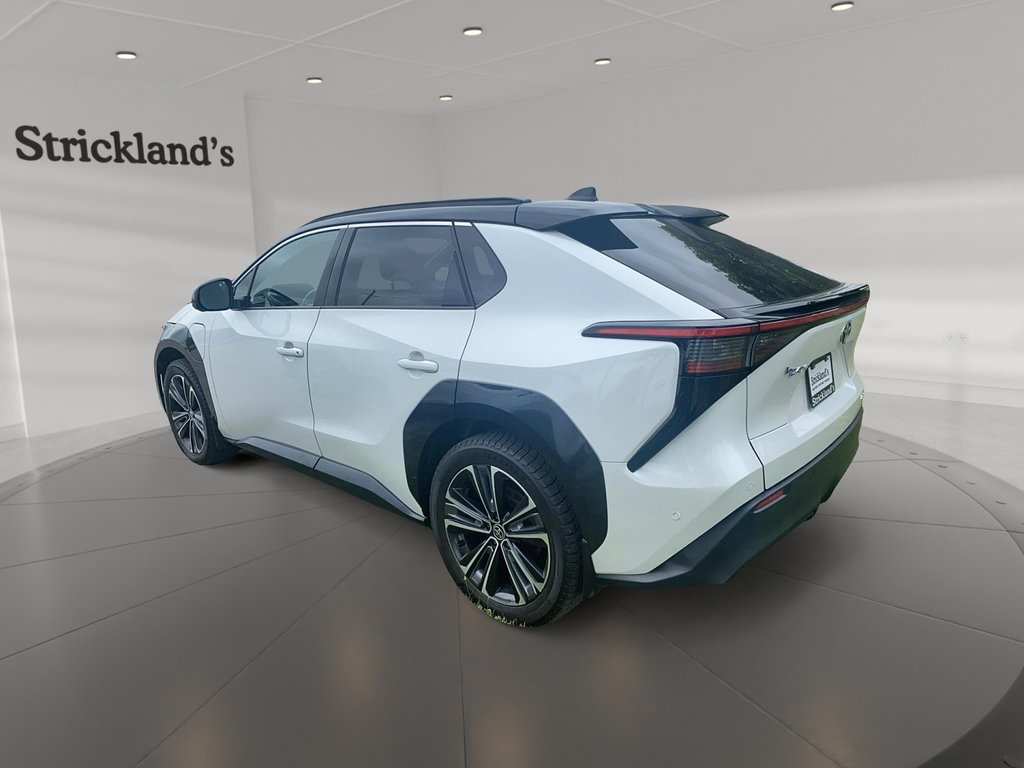 2023 Toyota BZ4X XLE AWD in Stratford, Ontario - 4 - w1024h768px