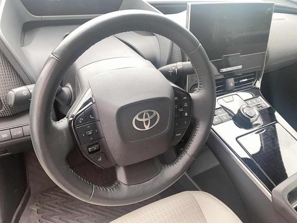 2023 Toyota BZ4X XLE AWD in Stratford, Ontario - 11 - w1024h768px