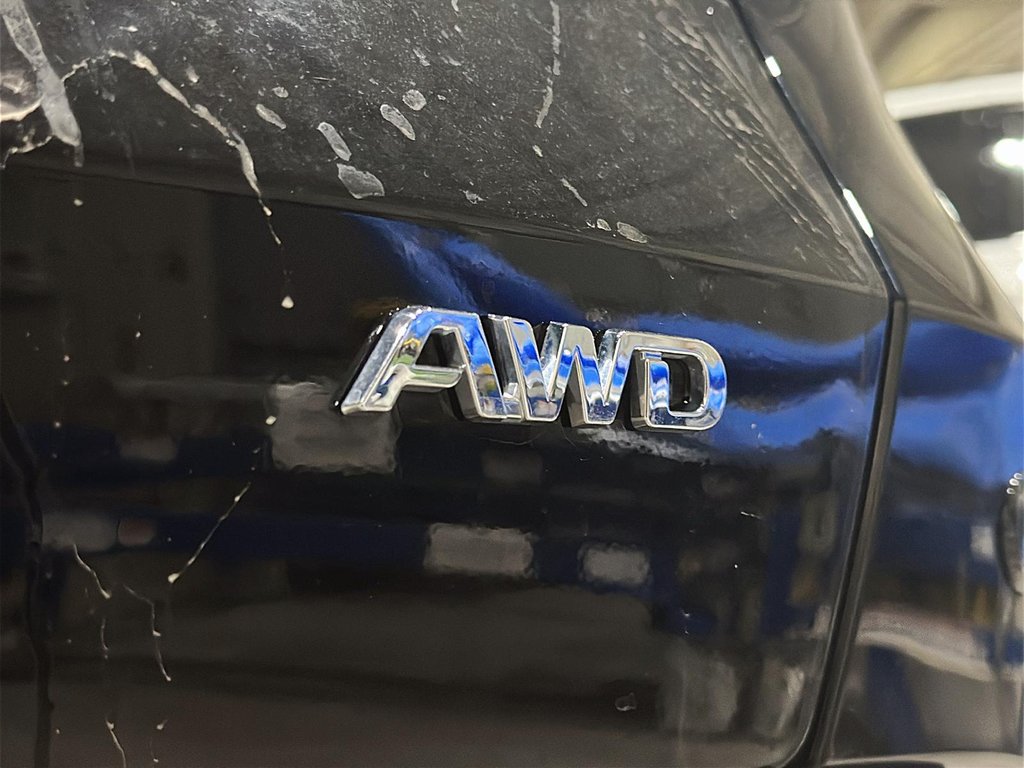 2023 Toyota bZ4X XLE AWD in Brantford, Ontario - 15 - w1024h768px