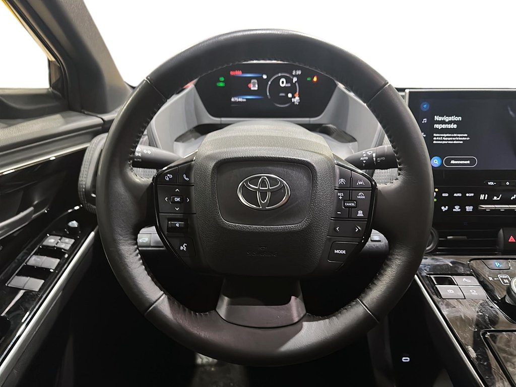 2023 Toyota bZ4X XLE AWD in Brantford, Ontario - 11 - w1024h768px