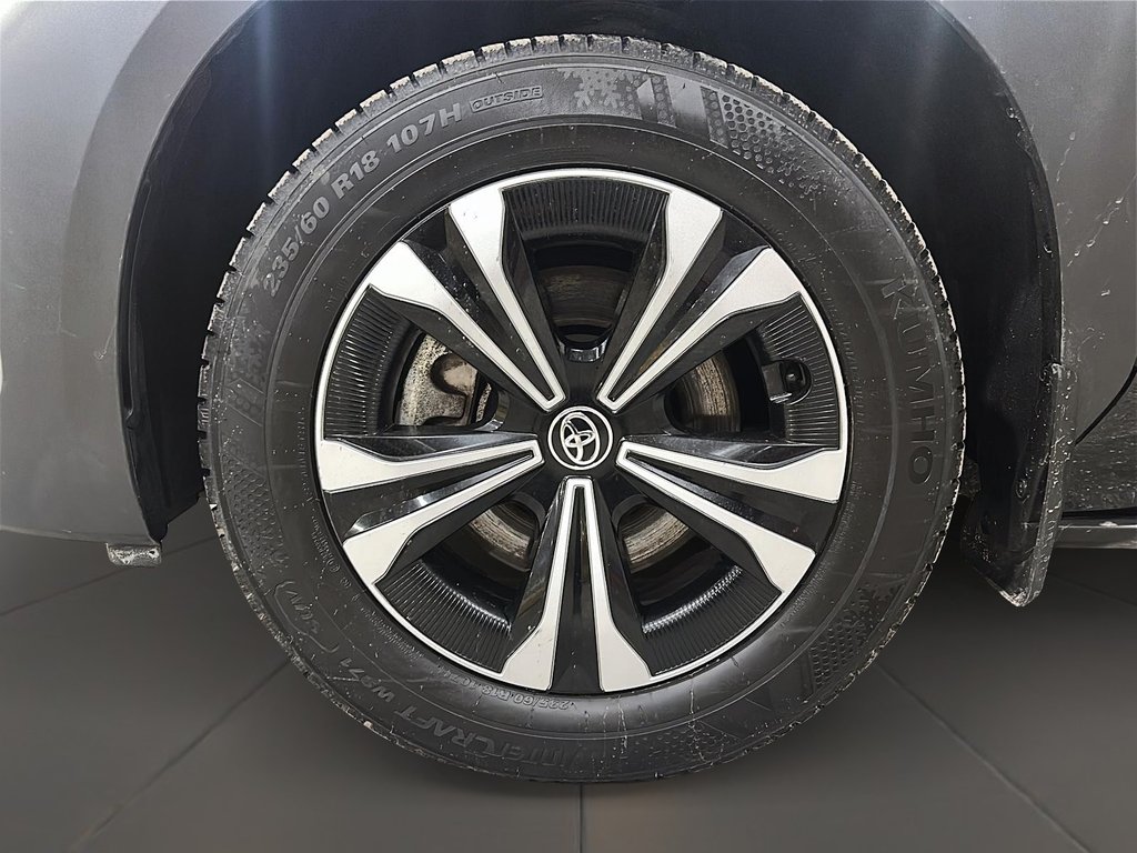 2023 Toyota bZ4X XLE AWD in Brantford, Ontario - 7 - w1024h768px